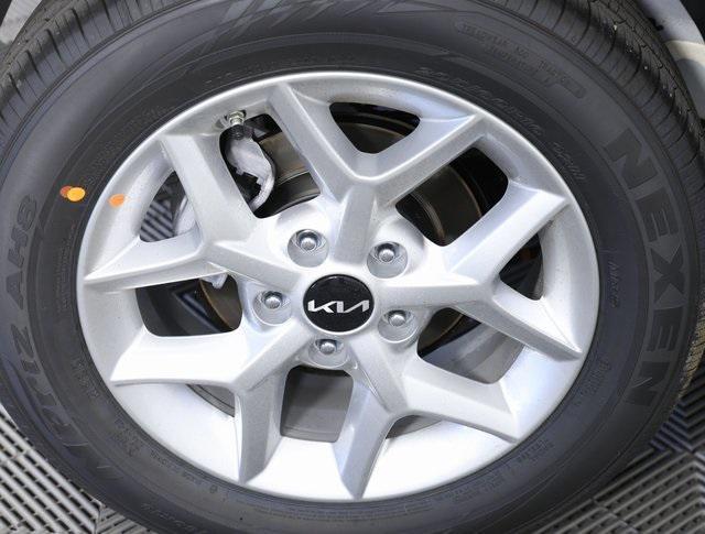new 2025 Kia Soul car, priced at $22,405