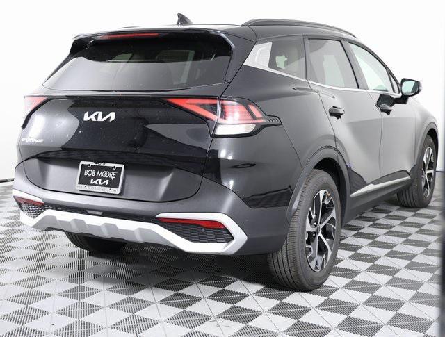 new 2025 Kia Sportage car, priced at $30,216