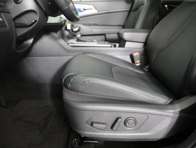 new 2026 Kia Sportage car, priced at $32,565