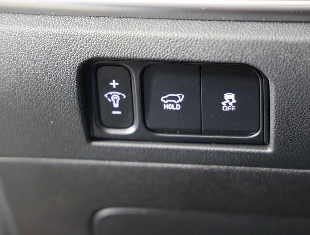new 2025 Kia Sorento car, priced at $39,736