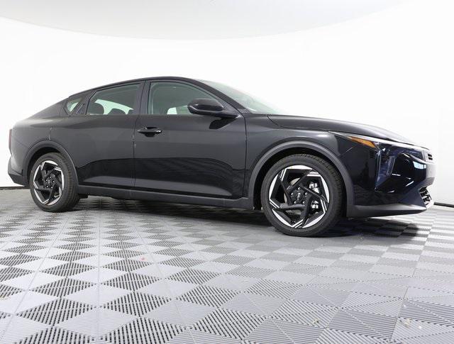 new 2025 Kia K4 car, priced at $23,662