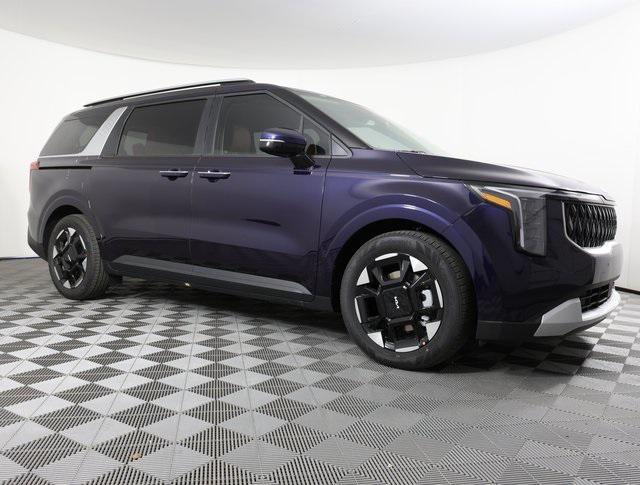 new 2025 Kia Carnival car, priced at $42,605