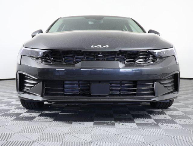new 2025 Kia K5 car, priced at $33,969
