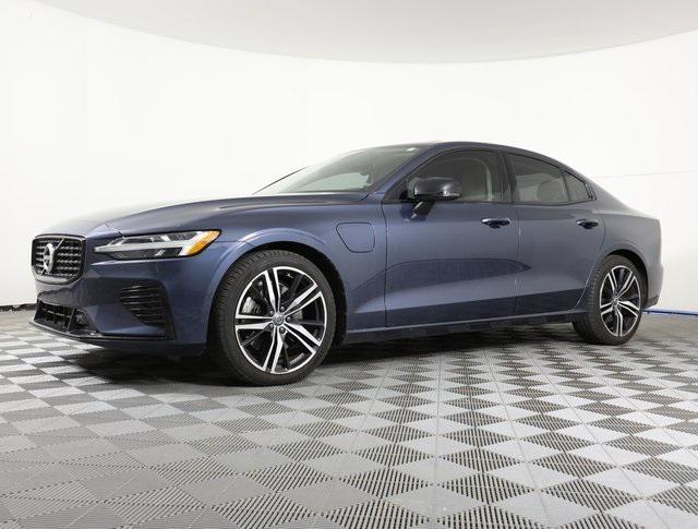 used 2022 Volvo S60 Recharge Plug-In Hybrid car, priced at $28,095