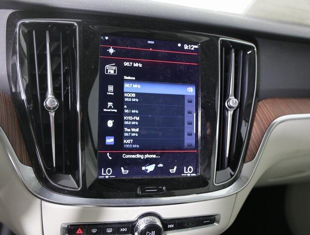 used 2022 Volvo S60 Recharge Plug-In Hybrid car, priced at $28,095