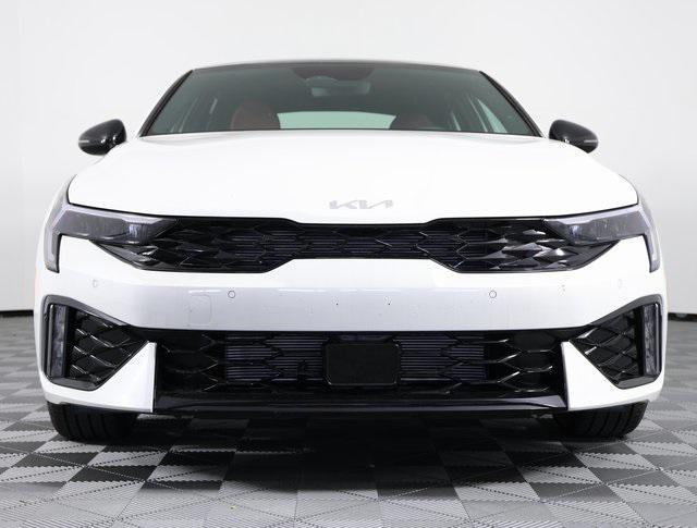 new 2025 Kia K5 car, priced at $30,084