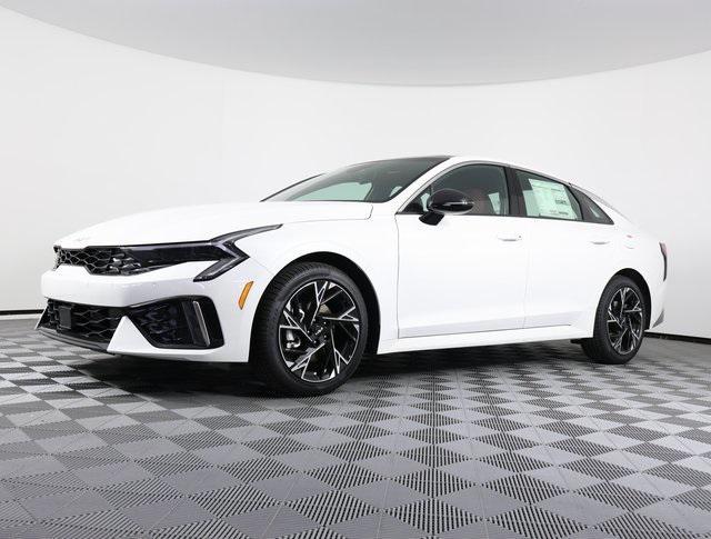new 2025 Kia K5 car, priced at $30,084