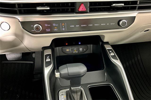 new 2025 Kia Sorento car, priced at $36,229