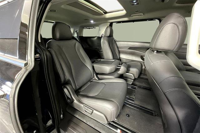 new 2026 Kia Carnival car, priced at $51,365