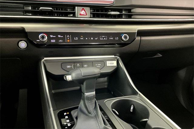 new 2026 Kia Carnival car, priced at $51,365