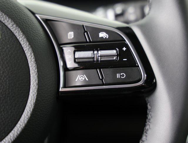 new 2025 Kia Seltos car, priced at $27,405