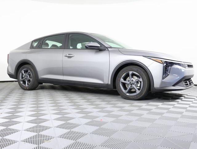 new 2025 Kia K4 car, priced at $22,176
