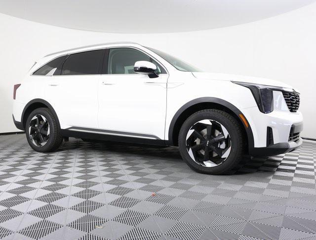 new 2025 Kia Sorento Hybrid car, priced at $37,135