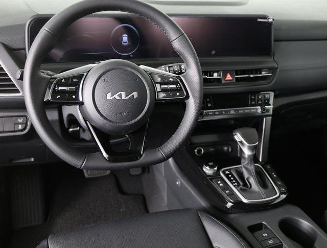 new 2025 Kia Seltos car, priced at $33,103