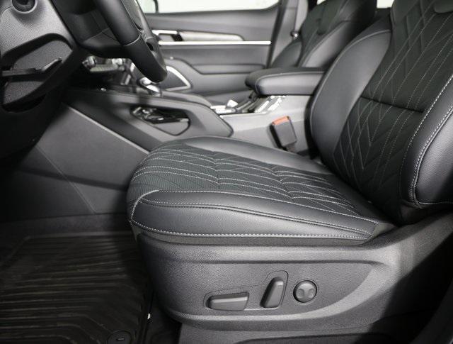 new 2025 Kia Telluride car, priced at $45,921