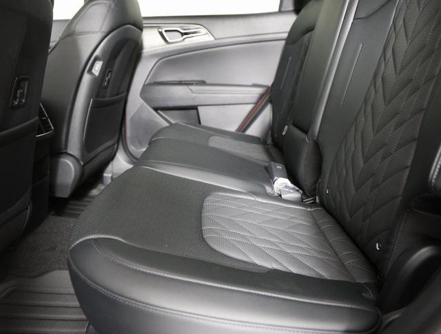 new 2025 Kia Sportage car, priced at $36,196