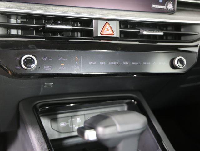 new 2025 Kia K5 car, priced at $33,789