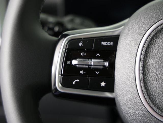 new 2025 Kia Sorento car, priced at $37,639