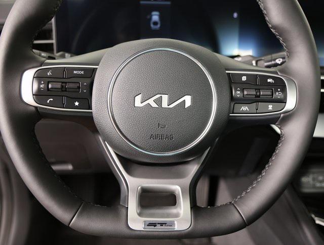 new 2025 Kia K5 car, priced at $29,892