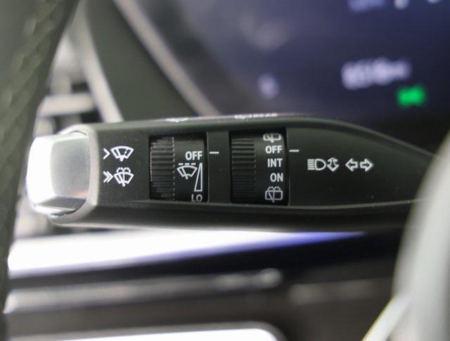 used 2024 Buick Envision car, priced at $25,995
