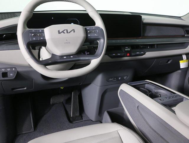 new 2024 Kia EV9 car, priced at $61,100