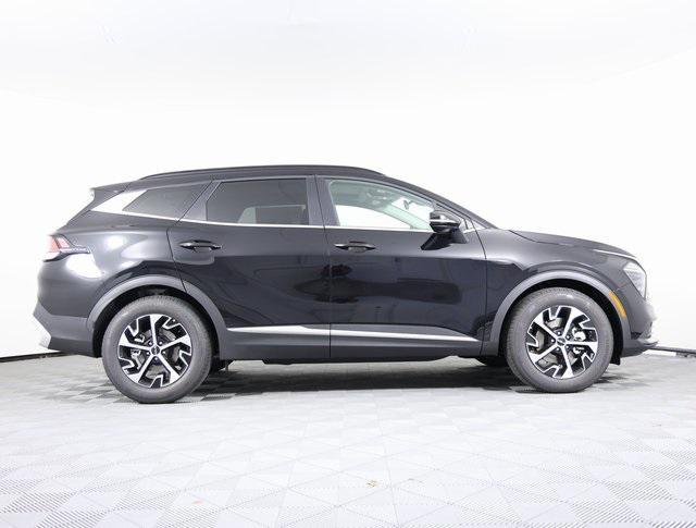 new 2025 Kia Sportage car, priced at $30,484