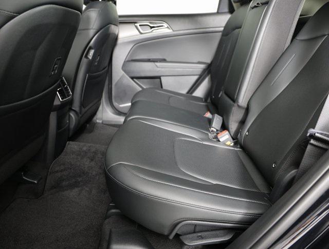 new 2025 Kia Sportage car, priced at $30,484