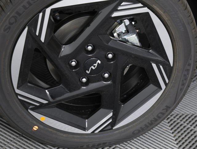 new 2025 Kia K4 car, priced at $24,304