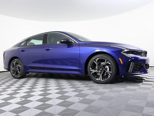 new 2025 Kia K5 car, priced at $28,057