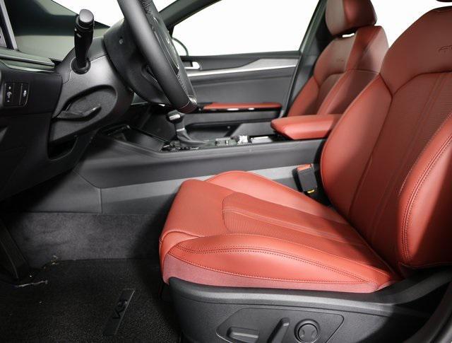 new 2025 Kia K5 car, priced at $30,693