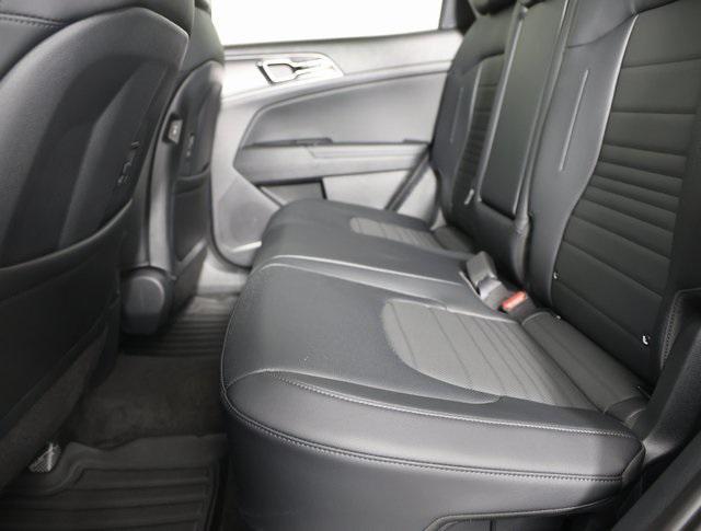 new 2025 Kia Sportage Hybrid car, priced at $37,288