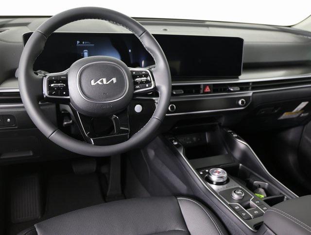 used 2025 Kia Sorento Hybrid car, priced at $36,795