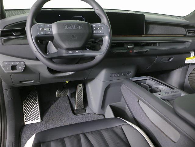 new 2024 Kia EV9 car, priced at $67,088