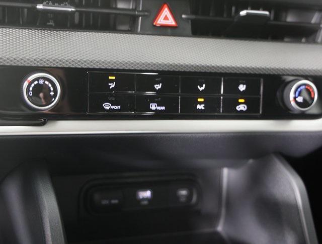 new 2025 Kia Sportage car, priced at $27,811