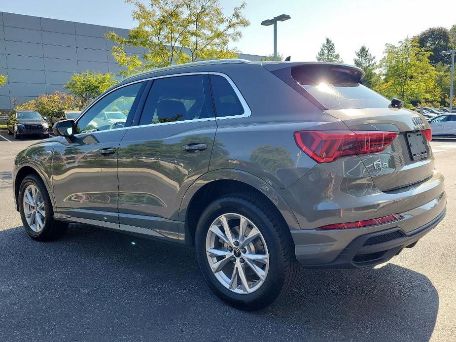 new 2024 Audi Q3 car, priced at $47,425