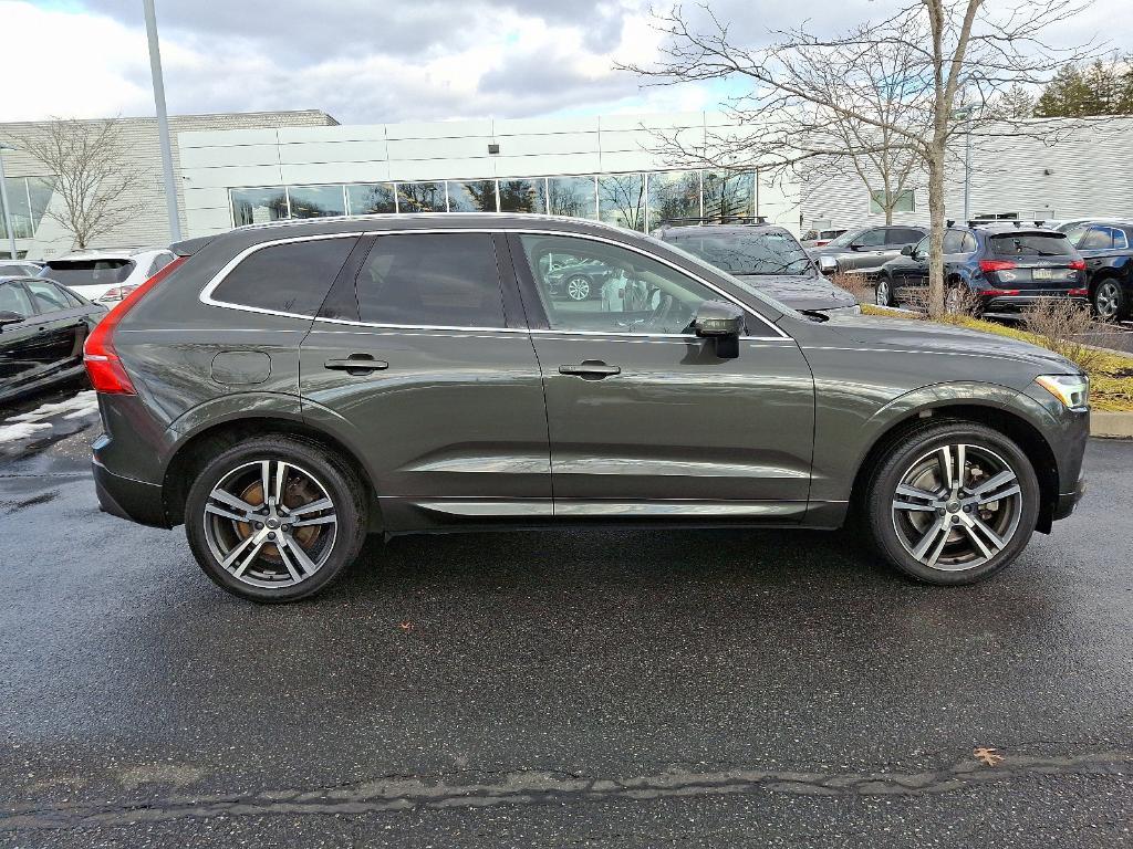 used 2018 Volvo XC60 car, priced at $27,593