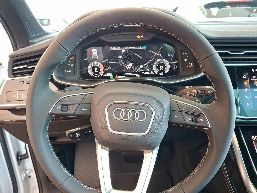 new 2025 Audi Q7 car, priced at $77,580