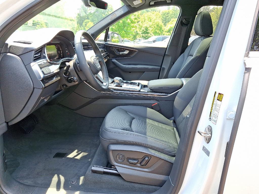 used 2025 Audi Q7 car, priced at $67,993