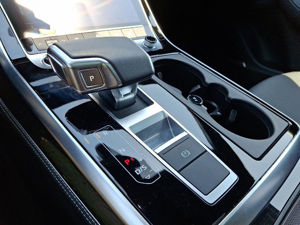 used 2025 Audi Q7 car, priced at $67,993