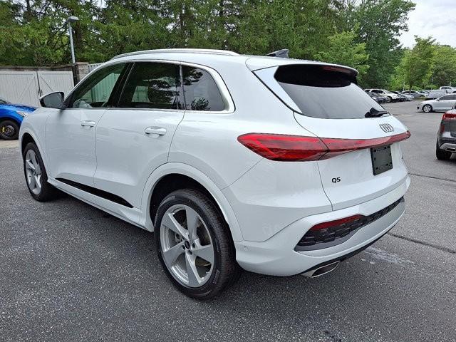 new 2025 Audi Q5 car, priced at $60,480