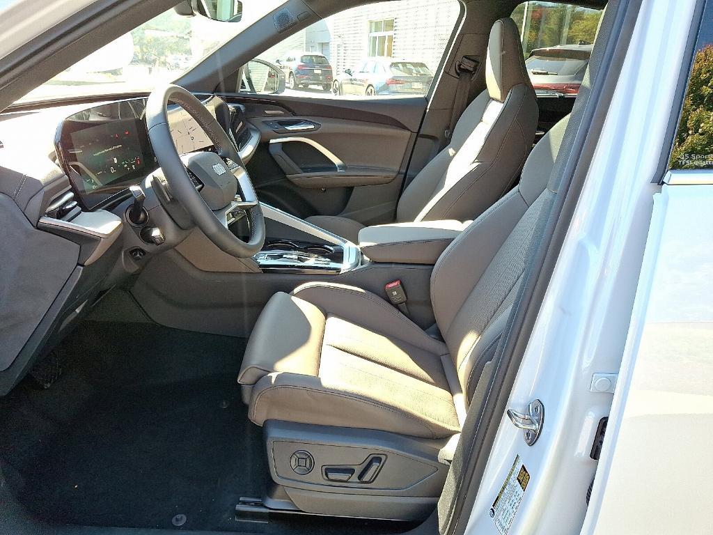 new 2025 Audi Q5 Sportback car, priced at $63,855