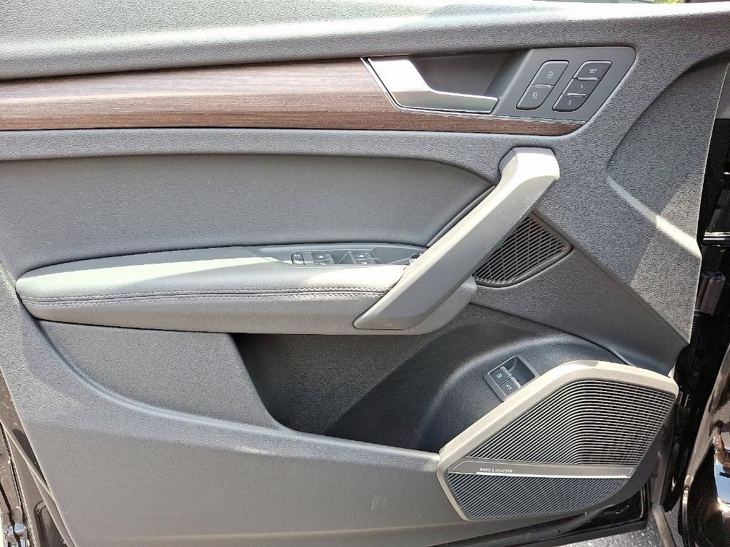 new 2025 Audi Q5 car, priced at $68,565