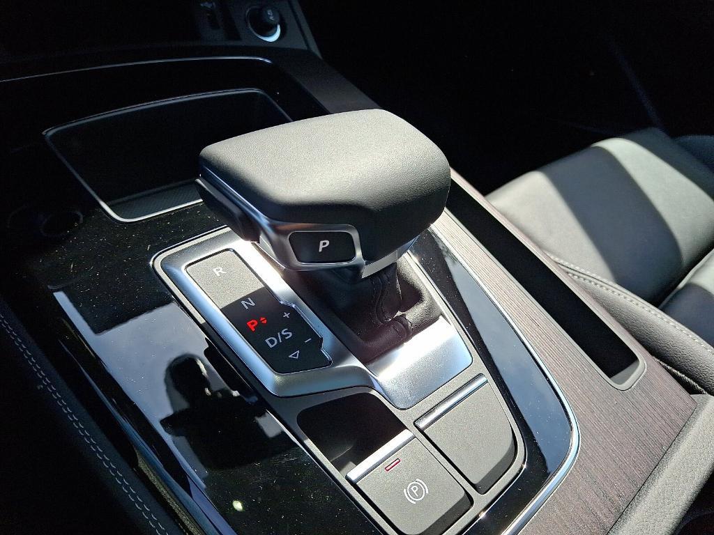 new 2025 Audi Q5 car, priced at $67,575