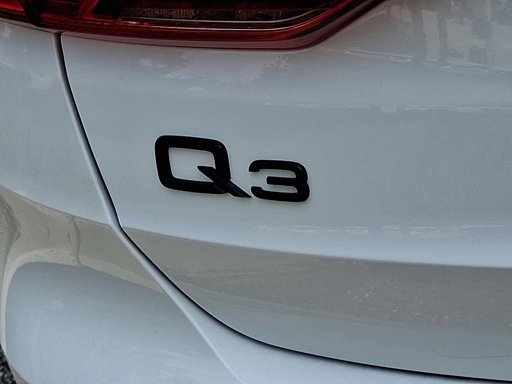 new 2025 Audi Q3 car, priced at $45,605