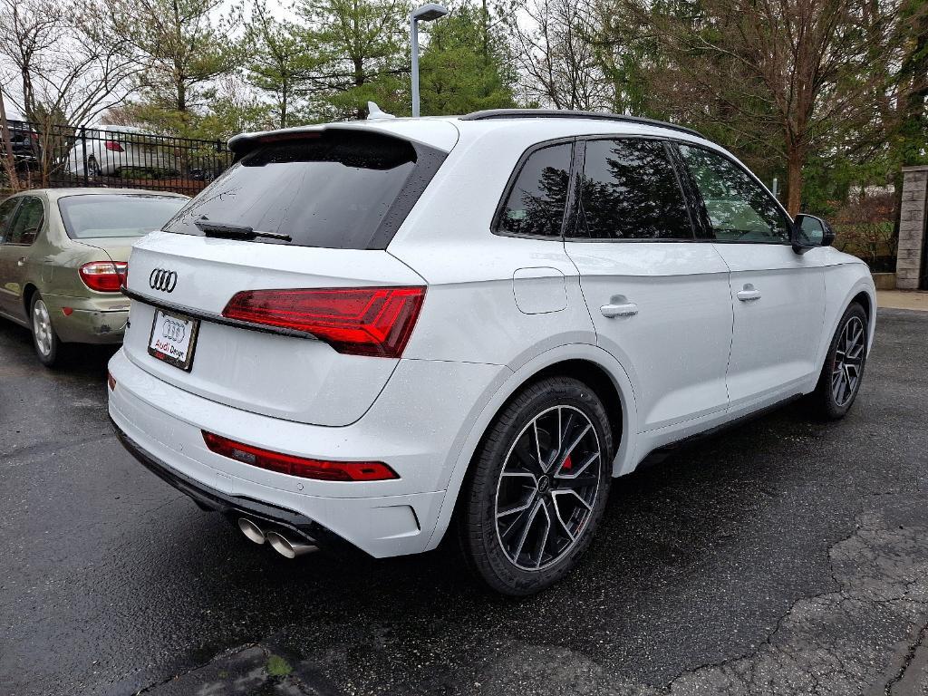 new 2025 Audi SQ5 car, priced at $72,740
