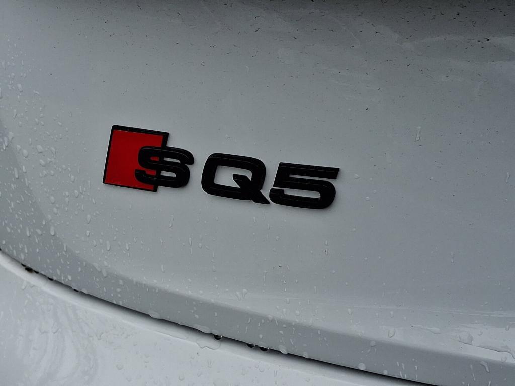 new 2025 Audi SQ5 car, priced at $72,740
