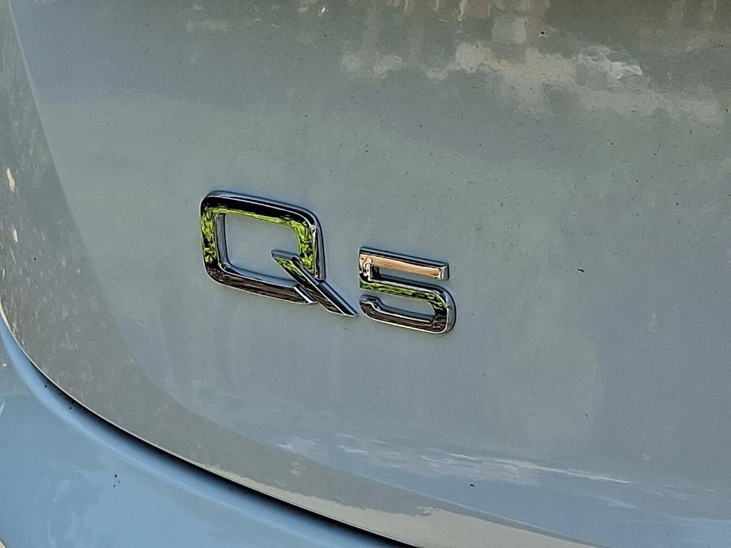 new 2025 Audi Q5 car, priced at $59,625