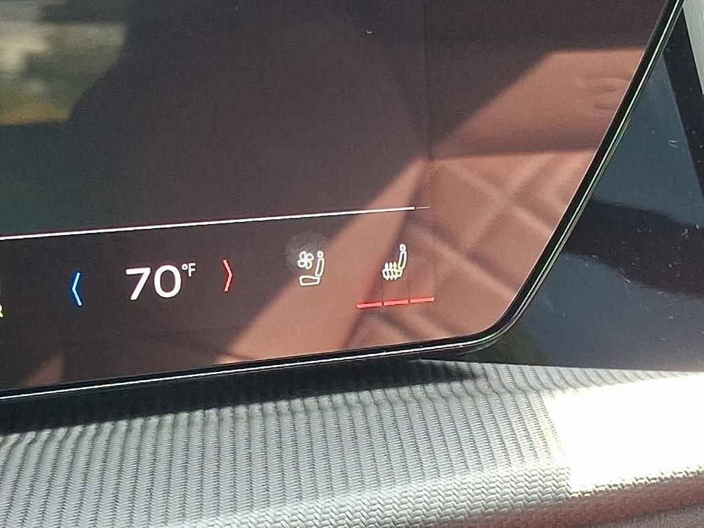 new 2025 Audi SQ5 car, priced at $75,715