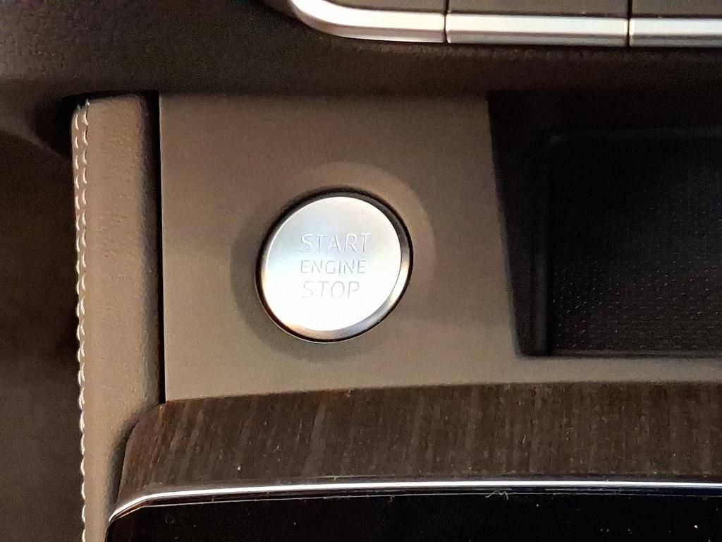 new 2025 Audi Q5 car, priced at $59,950