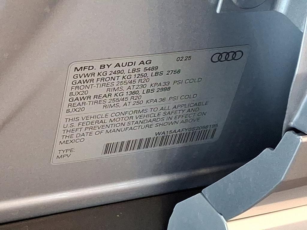 new 2025 Audi Q5 car, priced at $59,950